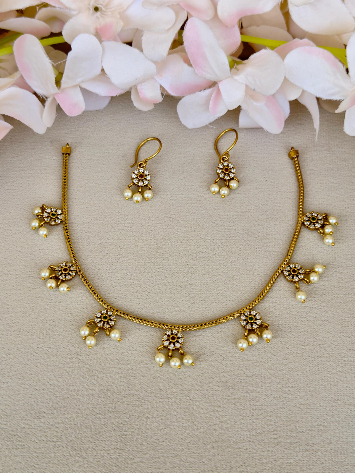 Elegant Stone Necklace N046