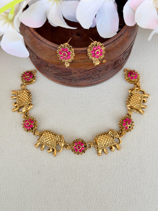 Minimal Floral Elephant Necklace N045