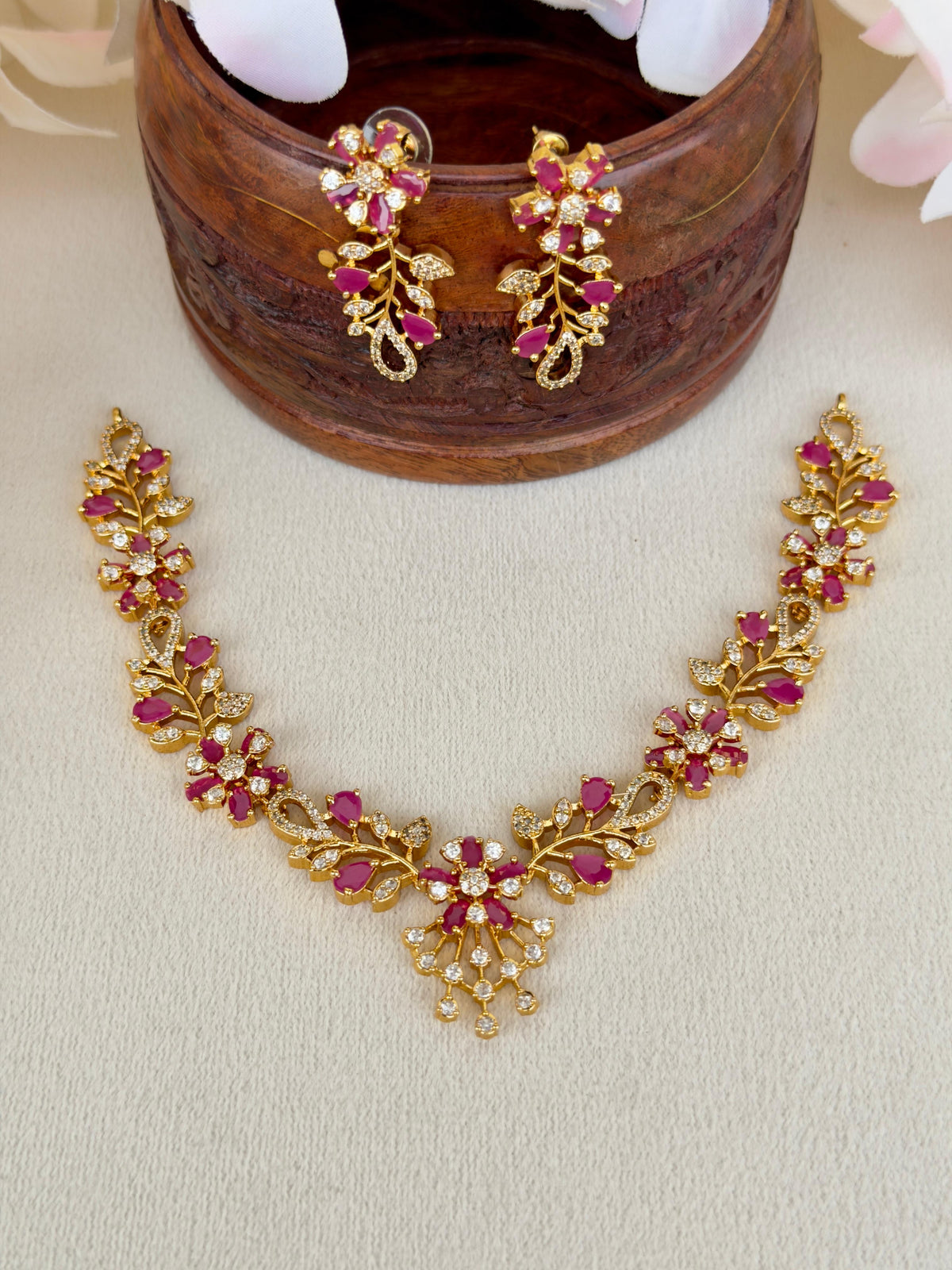Sparkling Stone Necklace Multicolour N026